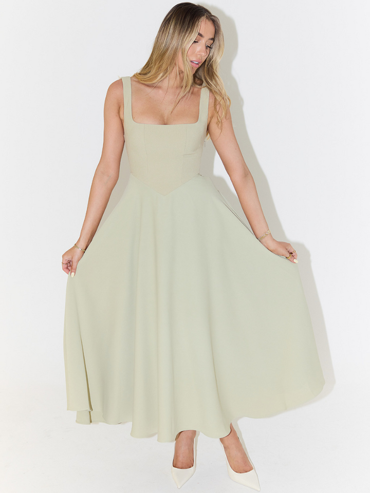 Elegantes Damen Midikleid für den Herbst (3)