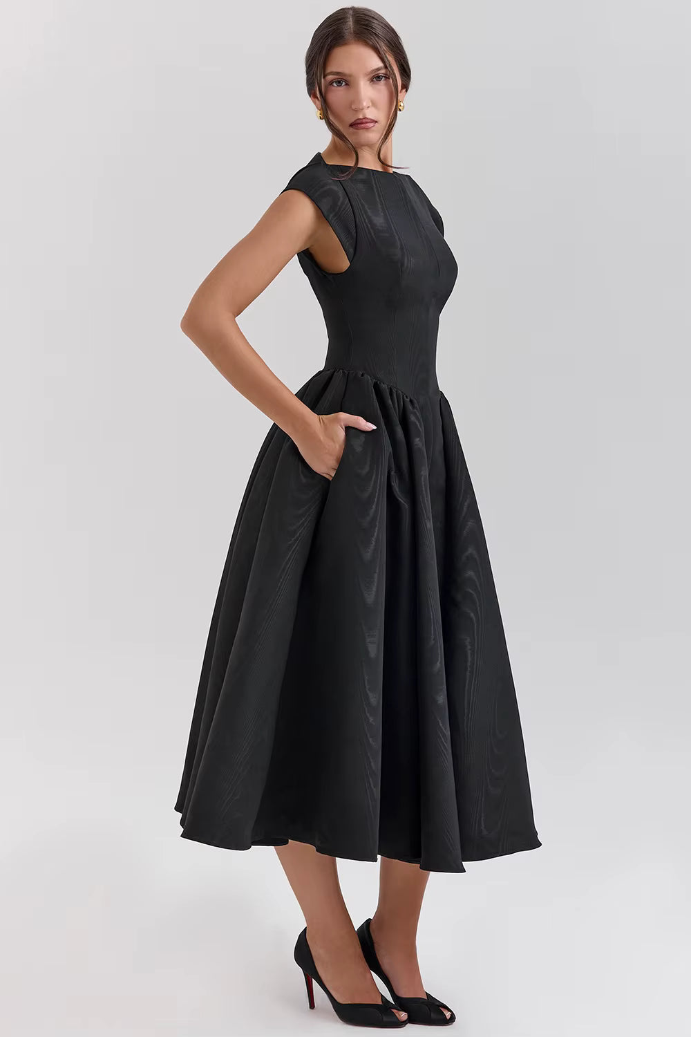 Elegantes Damen Midikleid mit Kapselärmel für Hochzeitsgäste und festliche Anlässe in Schwarz