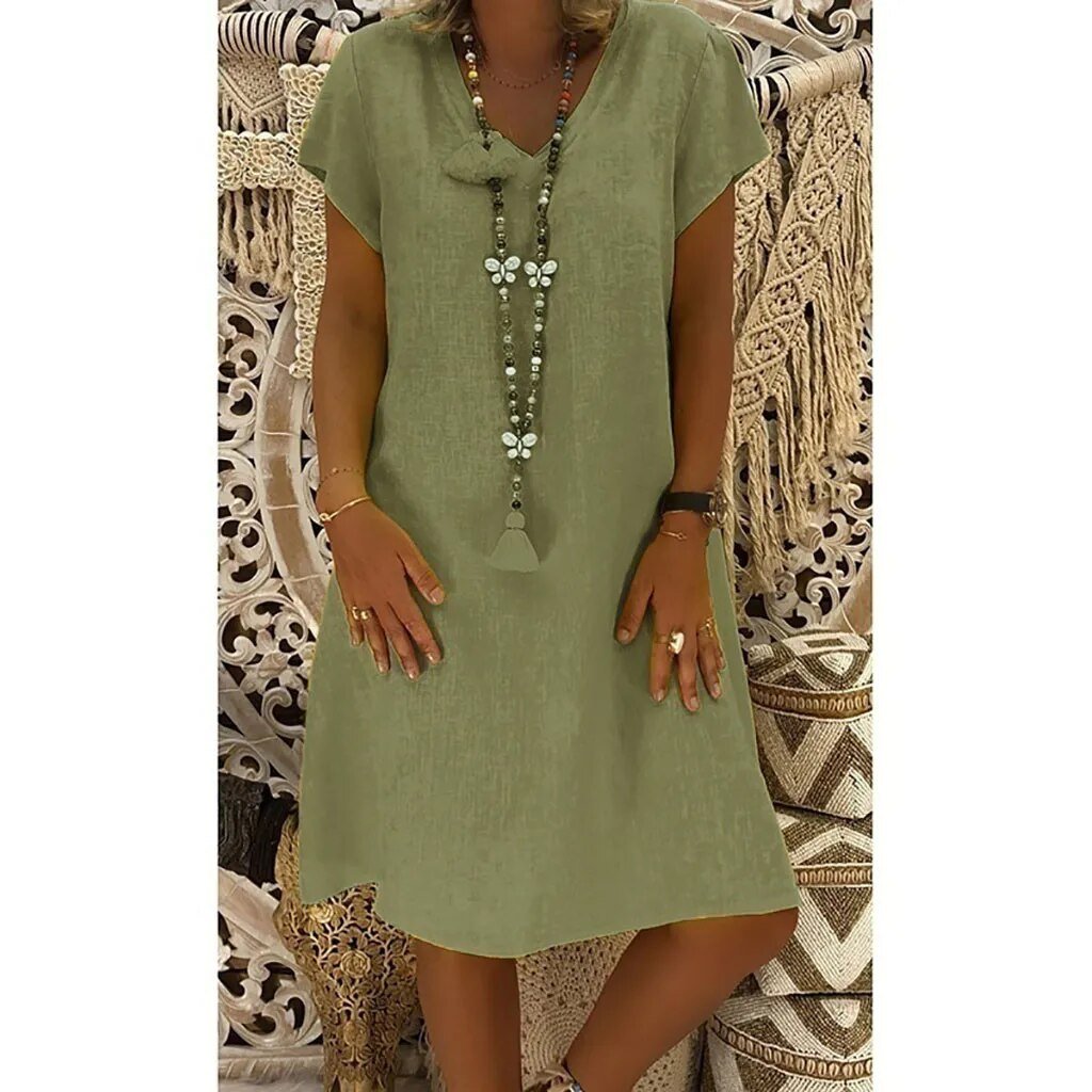 Elegantes Damenminikleid in Leinen zum Sommer in Grün