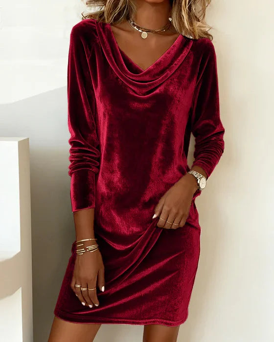 Elegantes Herbstkleid für Hochzeitsgäste in Rot