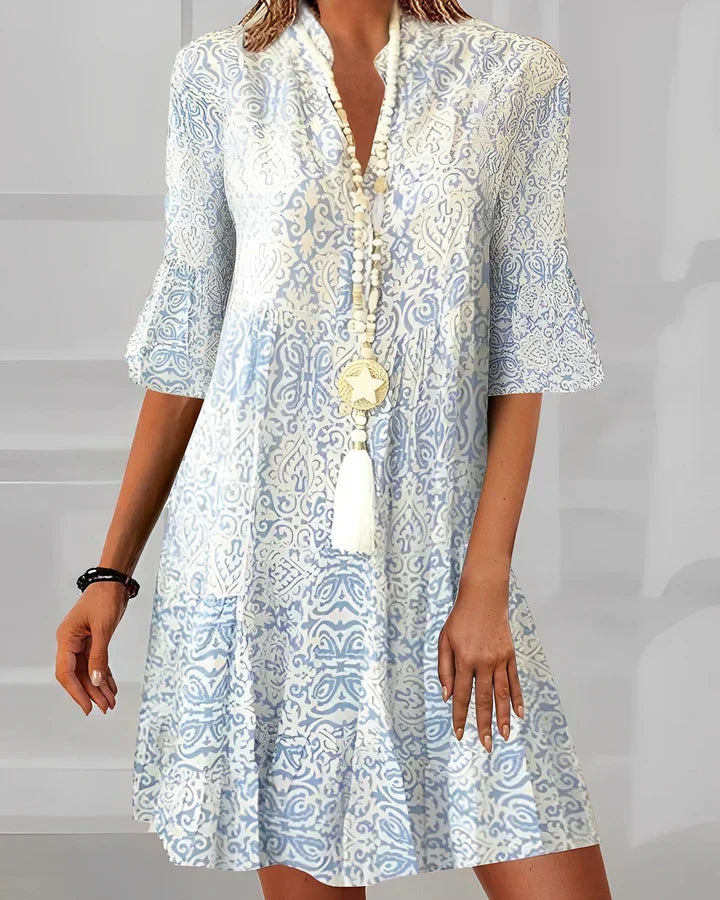 Elegantes Kleid mit Musterdruck (2)