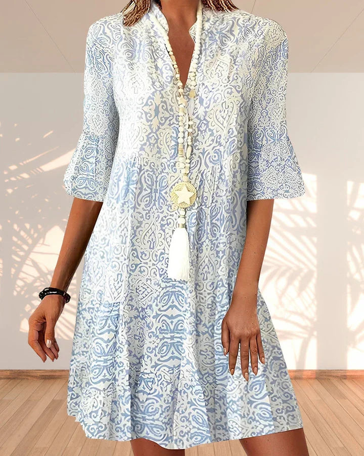 Elegantes Kleid mit Musterdruck in Blau