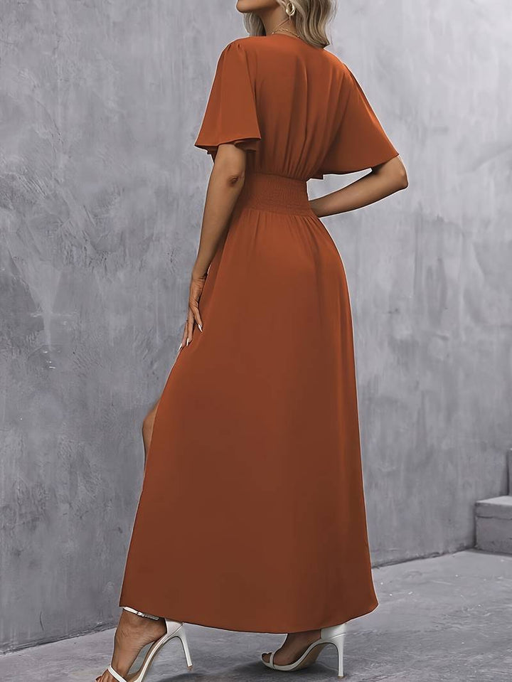 Elegantes Kleid mit Rüschen für Hochzeitsgäste (3)