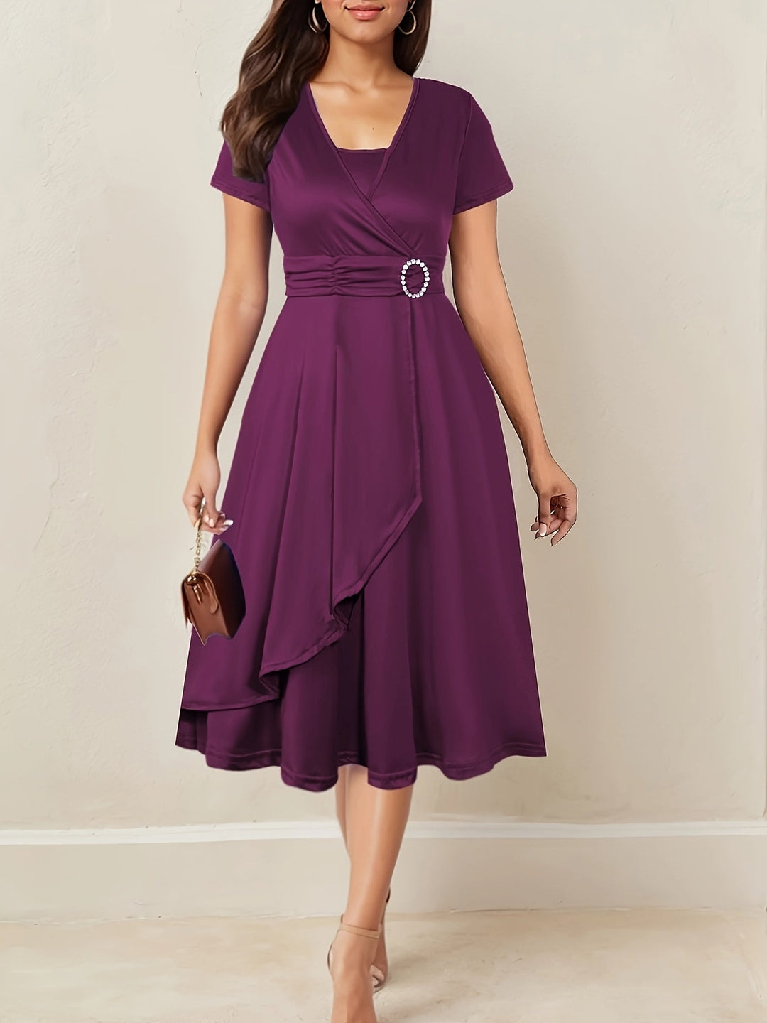 Elegantes Maxikleid für Hochzeiten in Lila