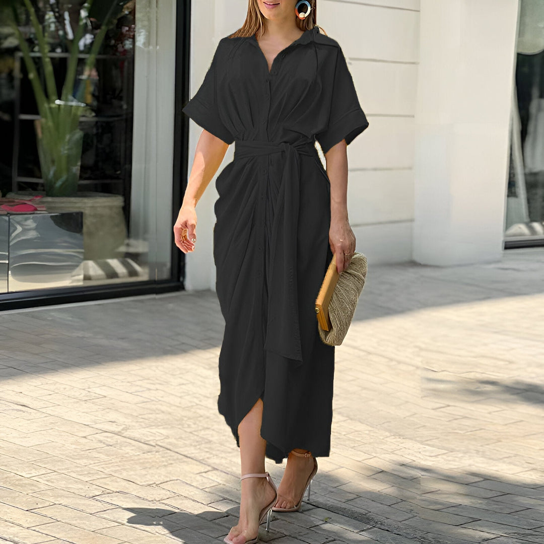 Elegantes Midikleid mit Taillenbund in Schwarz