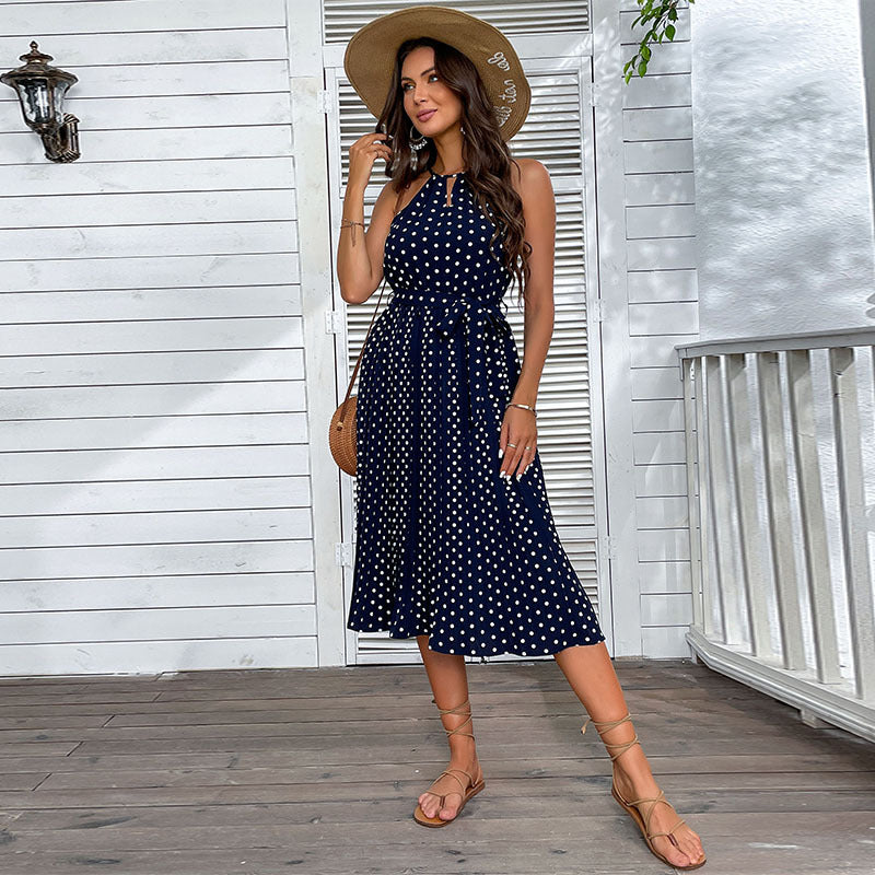 Elegantes Polka-Dot-Midikleid für den Sommer