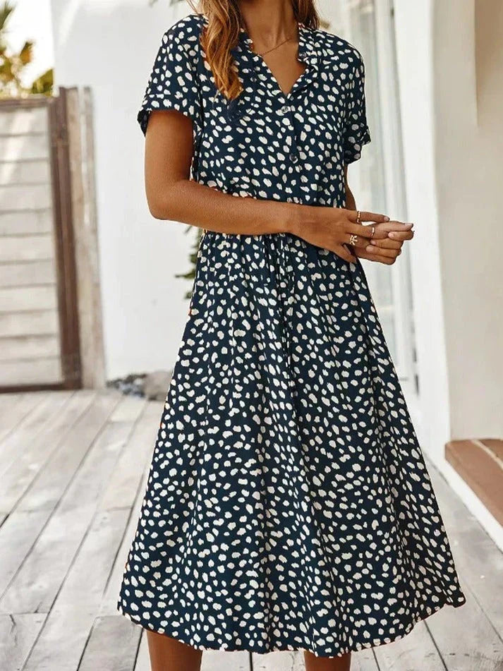 Elegantes Polka-Punkt-Kleid zum Kombinieren in Marineblau