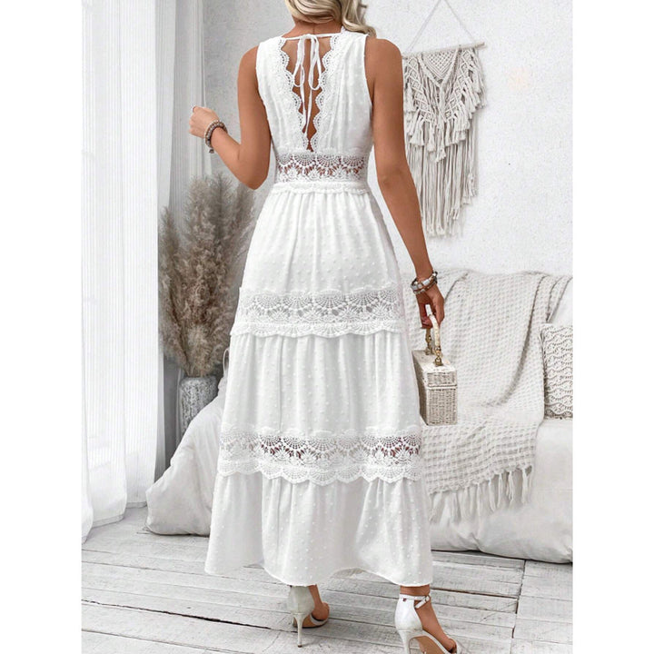 Elegantes Spitzen-Midikleid