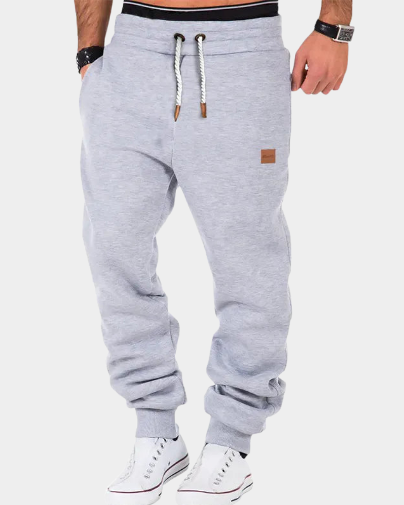 Flexible Herren Jogginghose mit verstellbarem Bund in Hellgrau