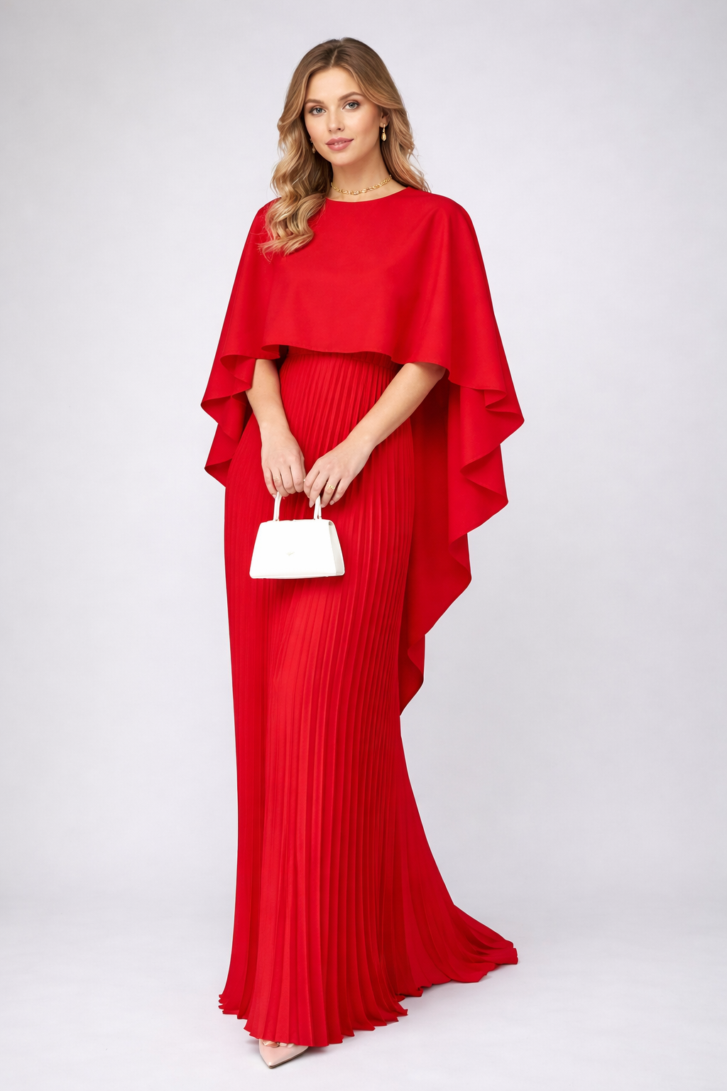 Fließendes Damen Maxikleid mit Stehkragen und eleganter Plissierung für festliche Hochzeitsgäste in Czerwony