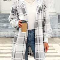 Lara | Gemütliche Damen Strickjacke Kariert mit Kapuze