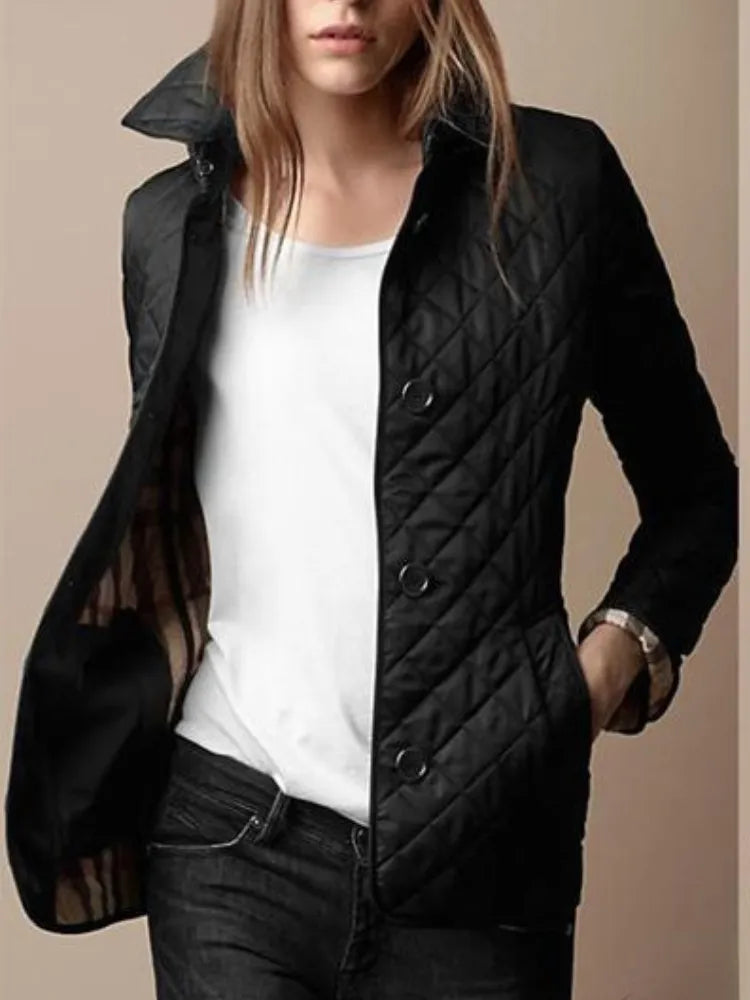 Gesteppte Damen Winterjacke im Klassischen Stil (6)