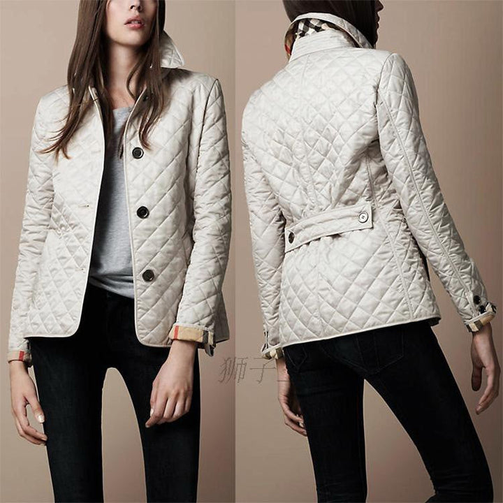Gesteppte Damen Winterjacke im Klassischen Stil in Beige