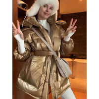 Clara | Gesteppte Damen Winterjacke mit Taillenkordel und Glanz