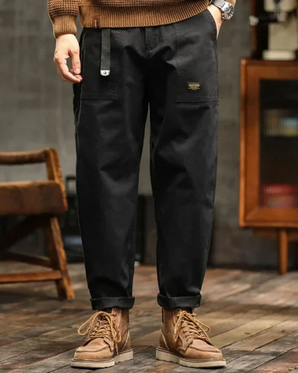 Herren Cargohose Comfort-Fit mit praktischen Taschen in Schwarz