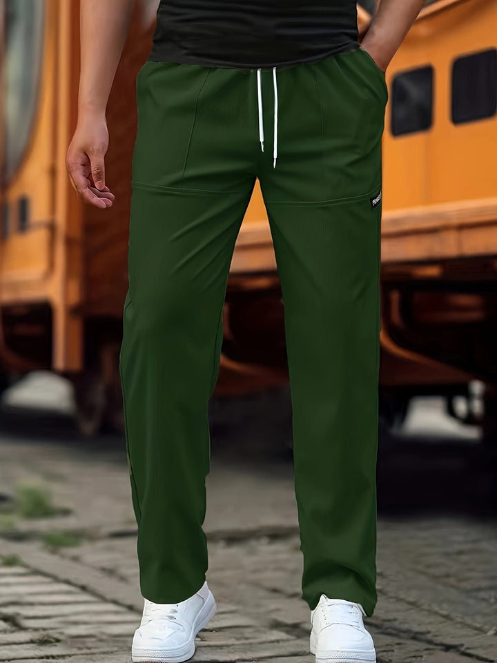 Herren Jogginghose aus elastischem Strickstoff in Grün