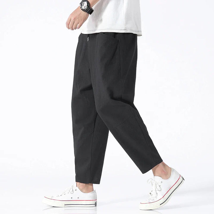 Herren Leinen Cropped Hose im Slim-Fit in Schwarz