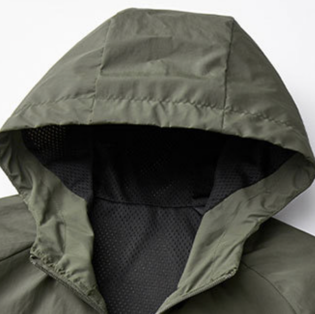 Herren Winterjacke federleicht wasserabweisend minimalistisch (9)