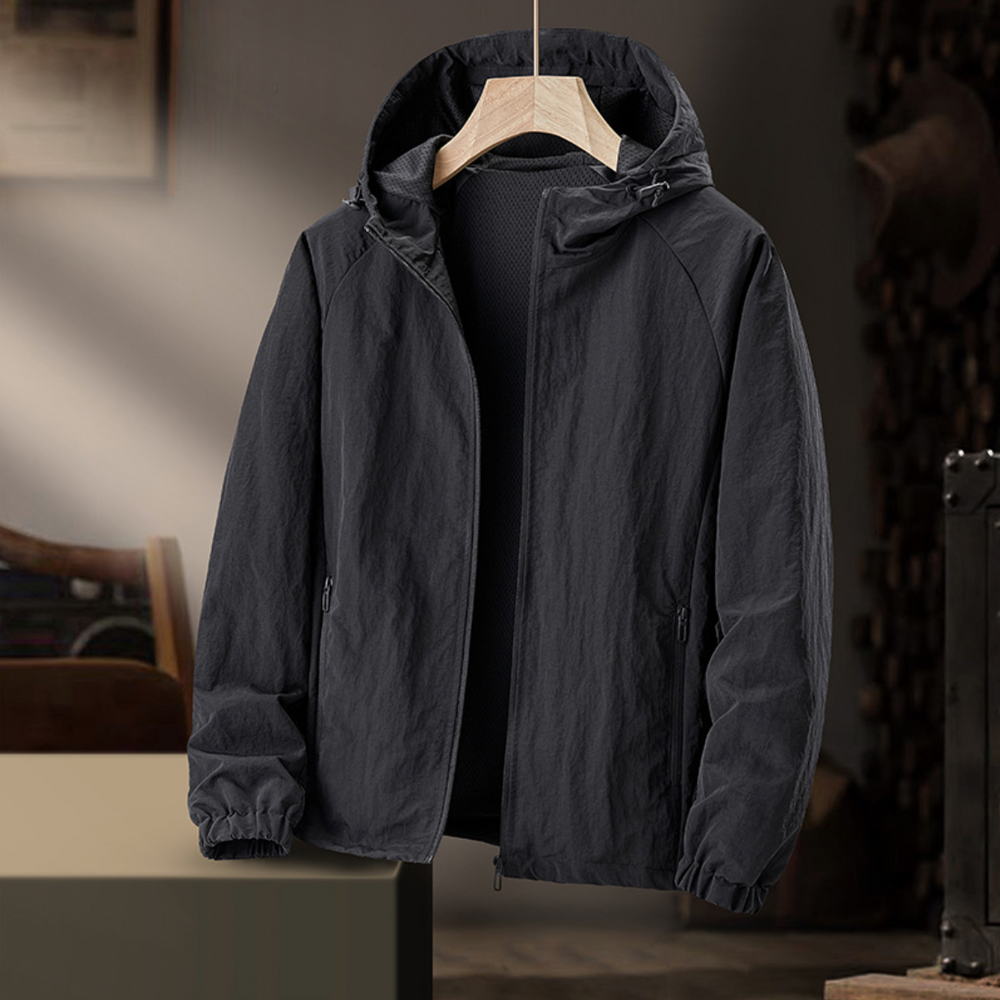 Herren Winterjacke federleicht wasserabweisend minimalistisch in Schwarz