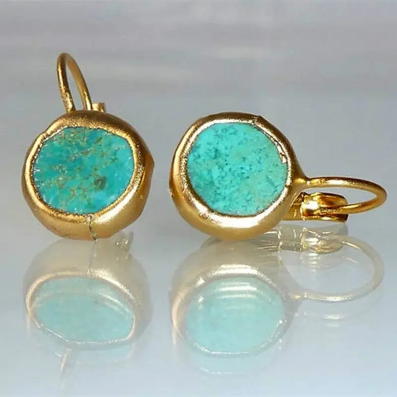 Elegante Goldfarbene Ohrringe mit Türkisstein