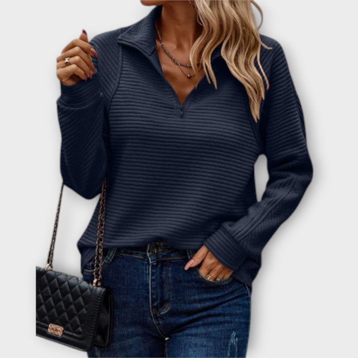 Komfortable Damen Strickjacke zum Kombinieren in Blau
