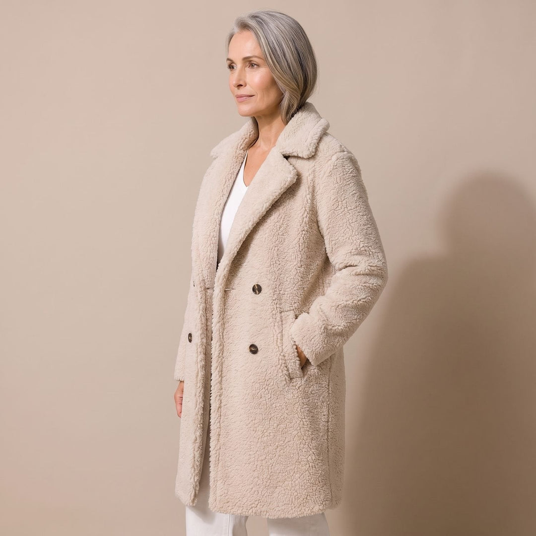 Kuschelige Damen Winterjacke aus Kunstfell Oversized-Schnitt (2)