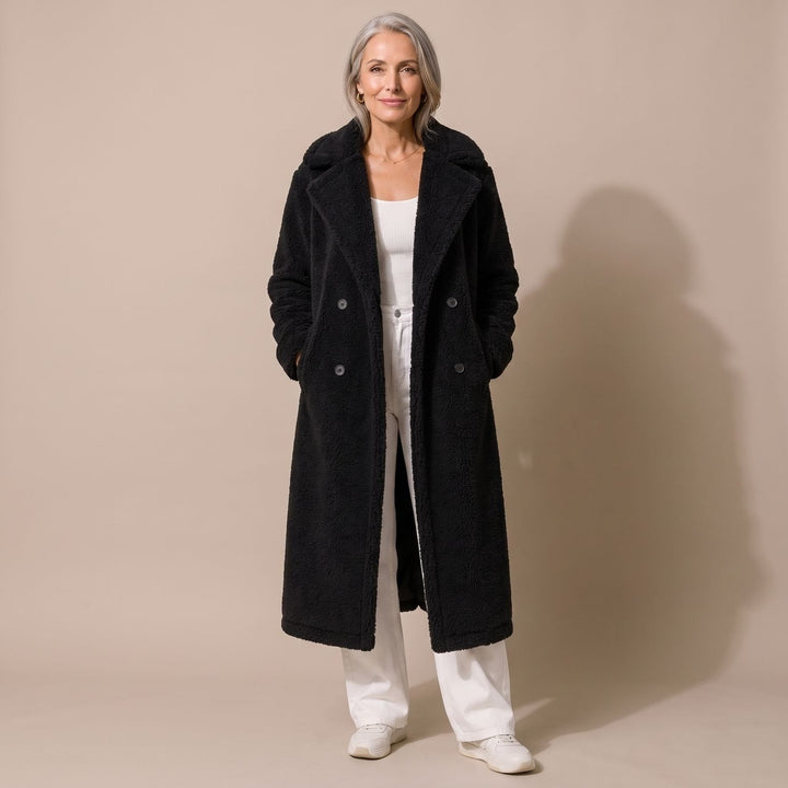 Kuschelige Damen Winterjacke aus Kunstfell Oversized-Schnitt in Schwarz