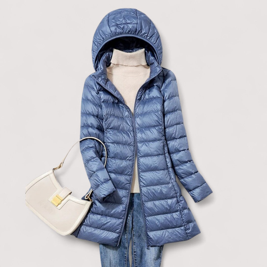 Leichte Damen Herbstjacke im eleganten Stil in Blau