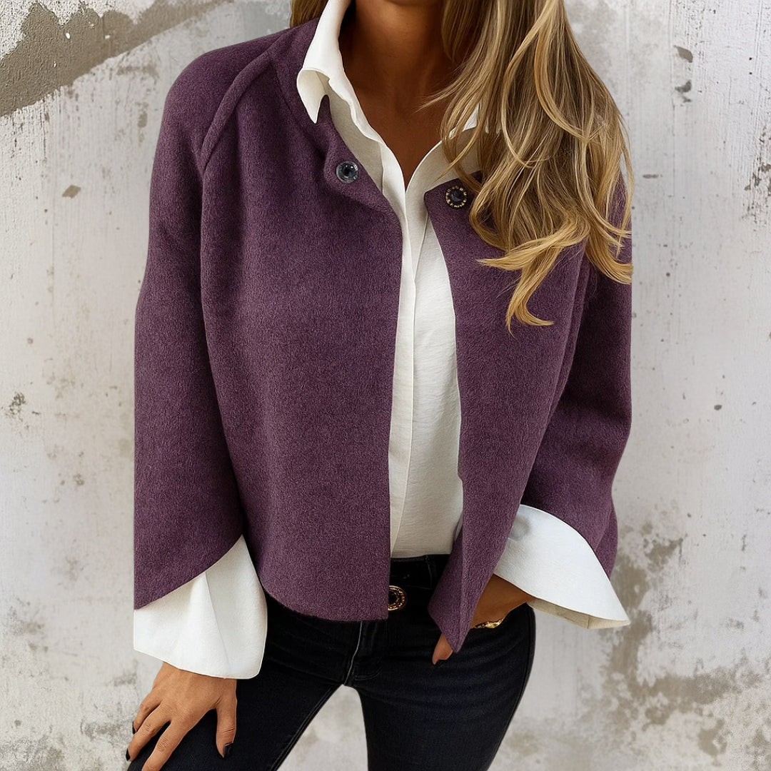 Leichte Damen Kurzjacke im Blazer-Stil in Lila