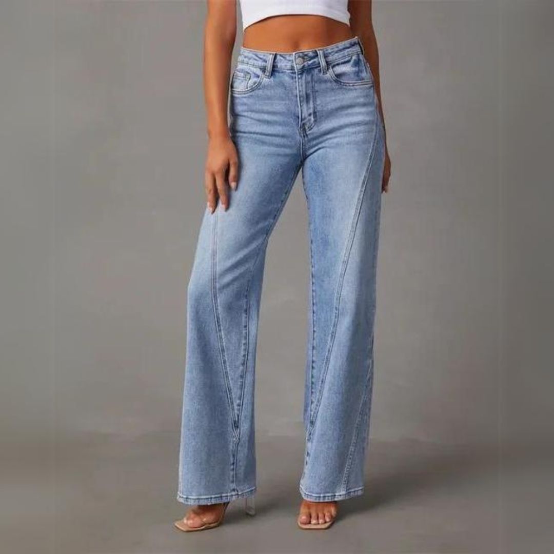 Moderne Bootcut-Jeans für Damen (2)