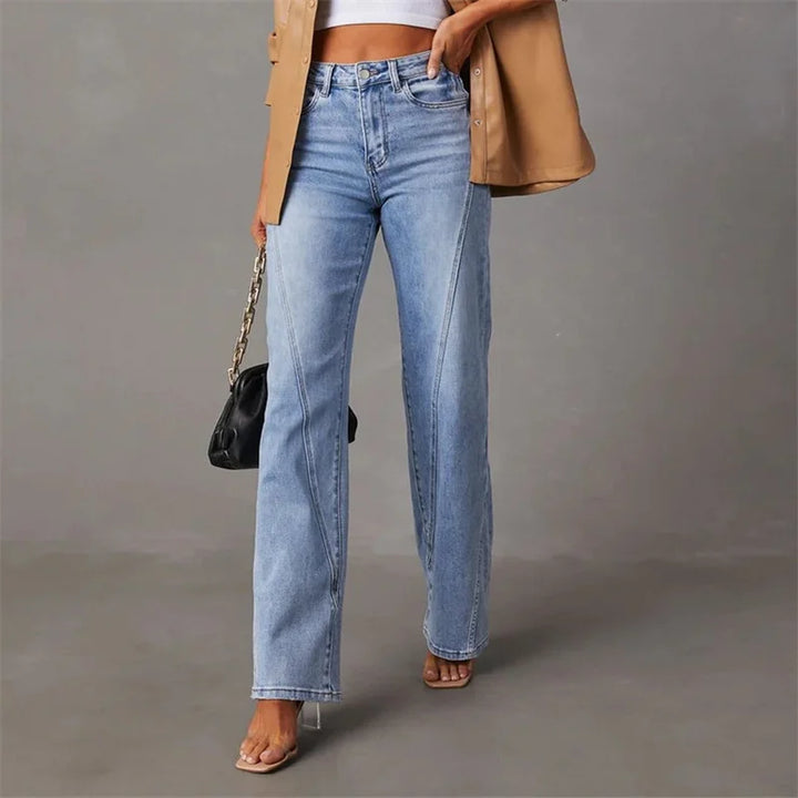 Moderne Bootcut-Jeans für Damen in Blau