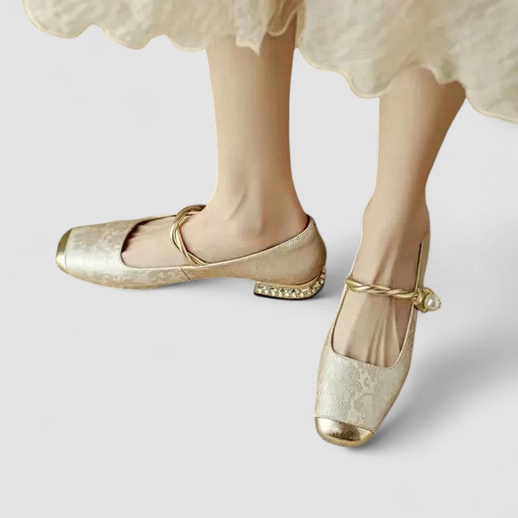 Orthopädische Mary Janes mit Vintage-Charme (10)