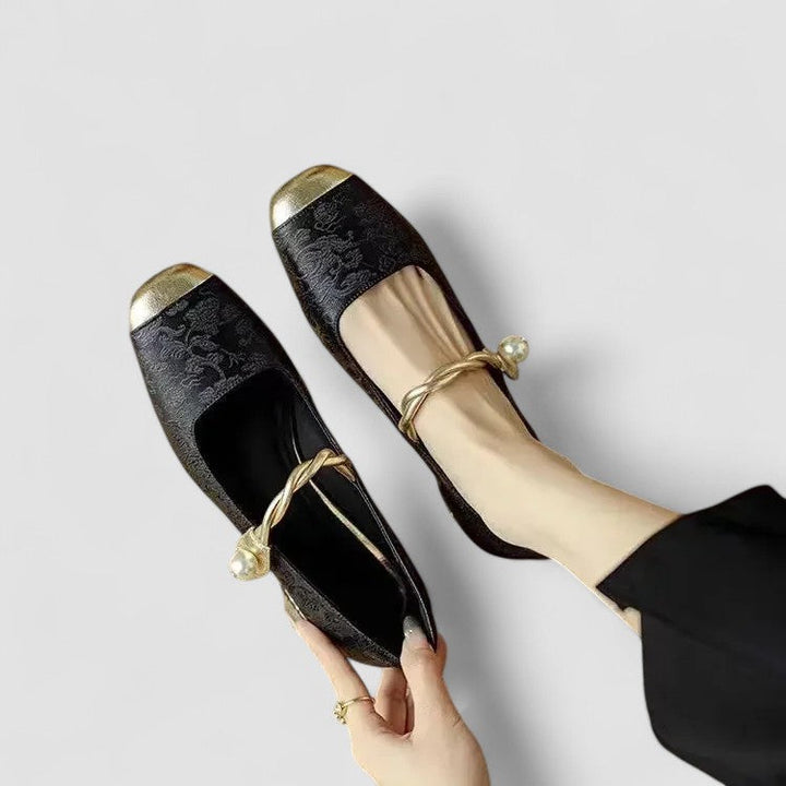 Orthopädische Mary Janes mit Vintage-Charme (8)