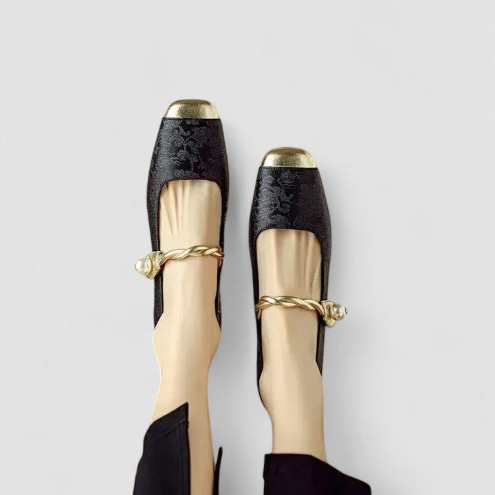 Orthopädische Mary Janes mit Vintage-Charme (9)