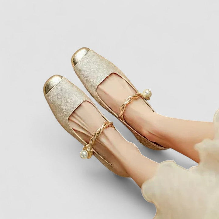 Orthopädische Mary Janes mit Vintage-Charme in Beige