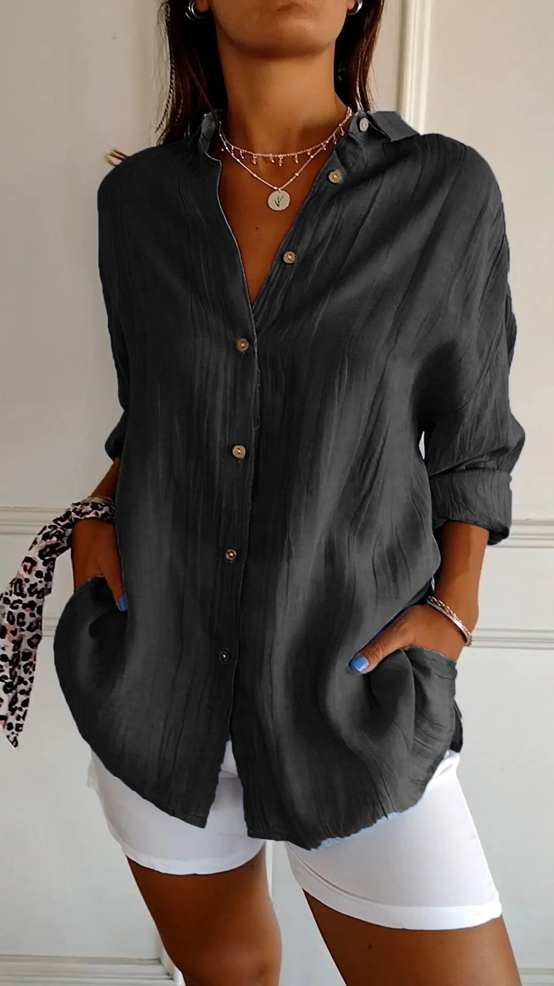 Paula | Fließende Eleganz-Bluse in Schwarz