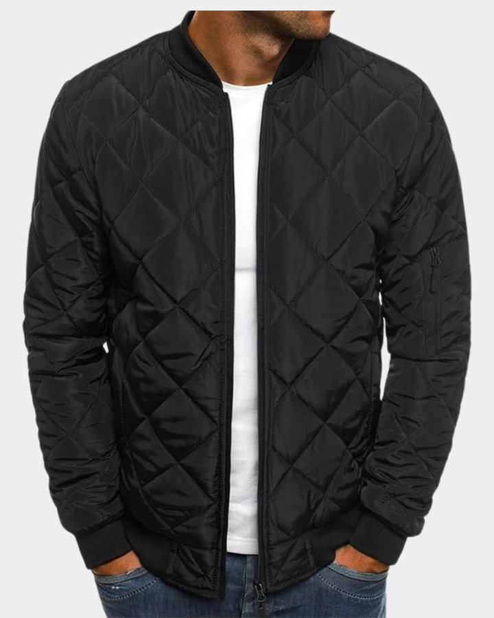 Praktische Steppjacke für Reisen und Alltag in Schwarz