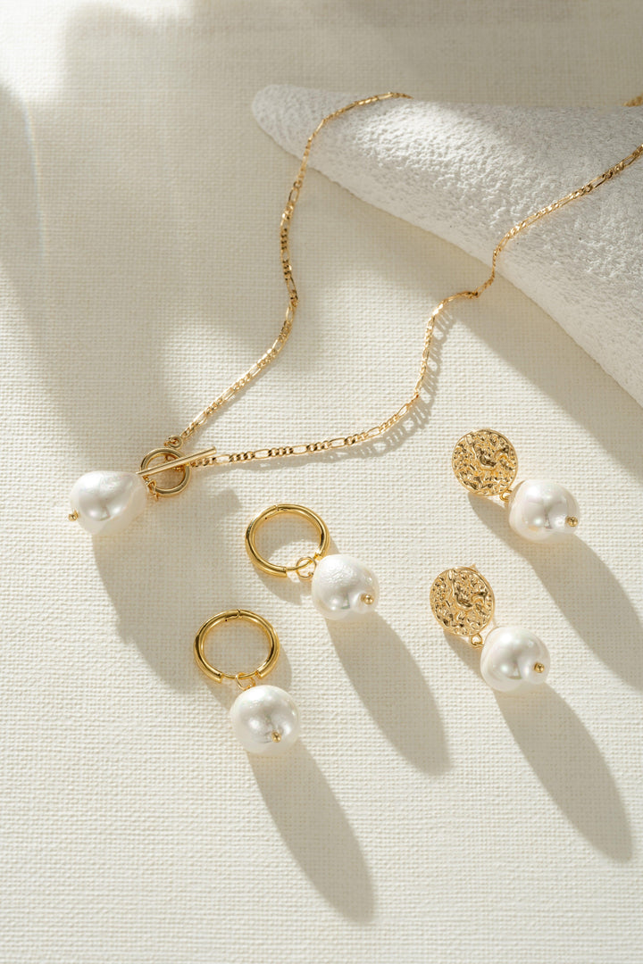 Elegante Goldfarbene Halskette