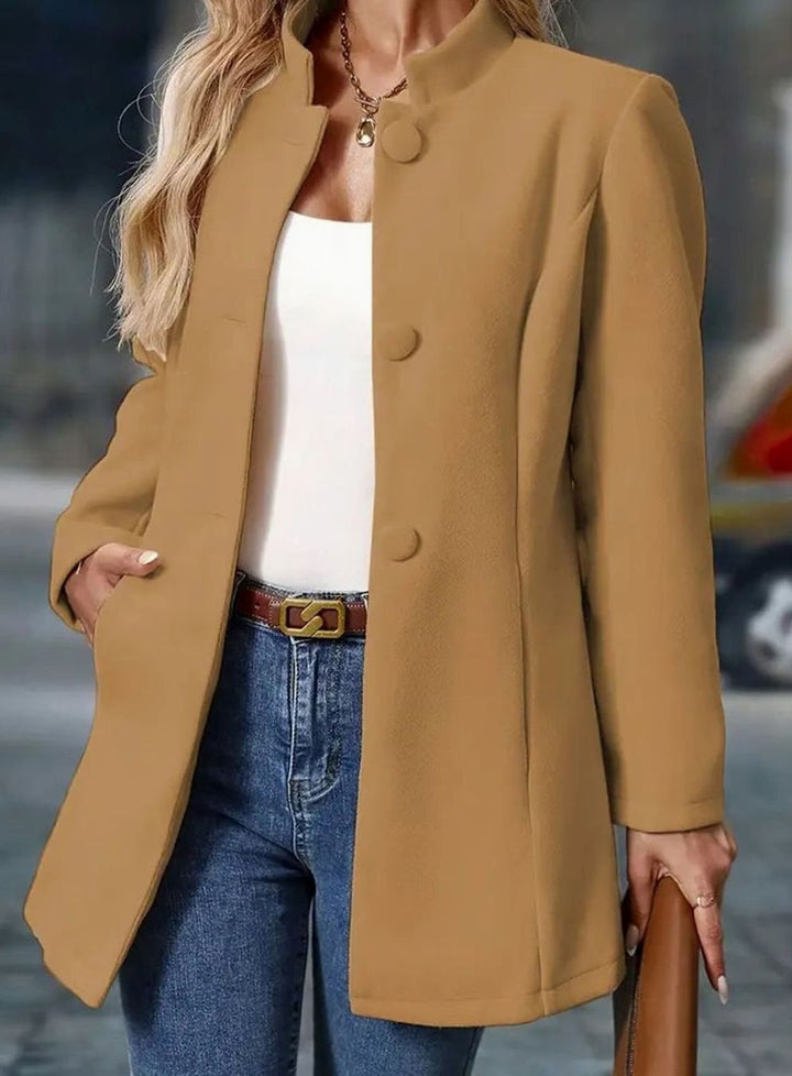 Taillierte Damen Winterjacke für den Alltag in Creme 10