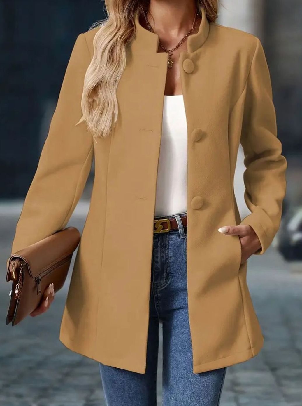 Taillierte Damen Winterjacke für den Alltag in Creme 12