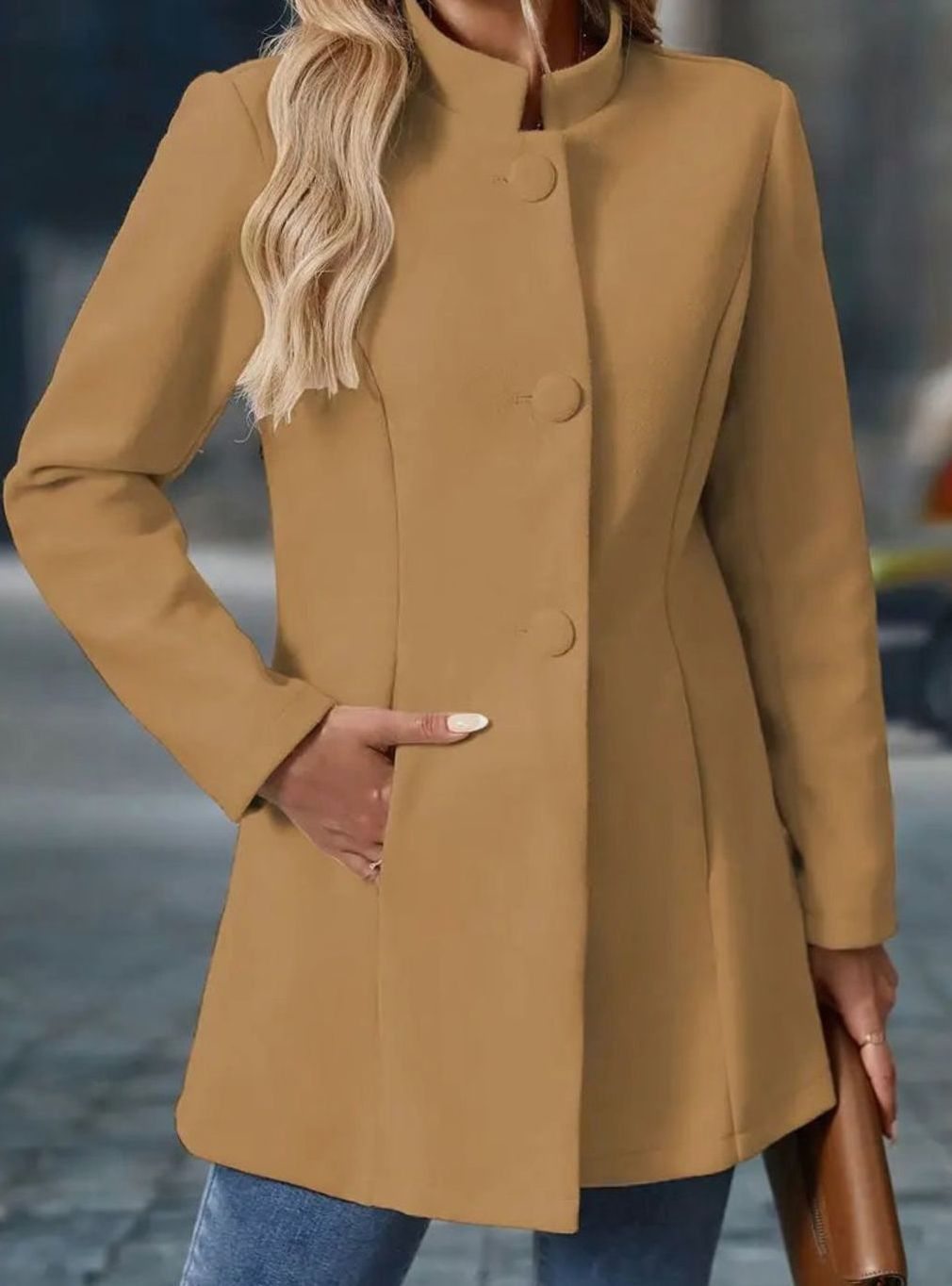 Taillierte Damen Winterjacke für den Alltag in Creme 13