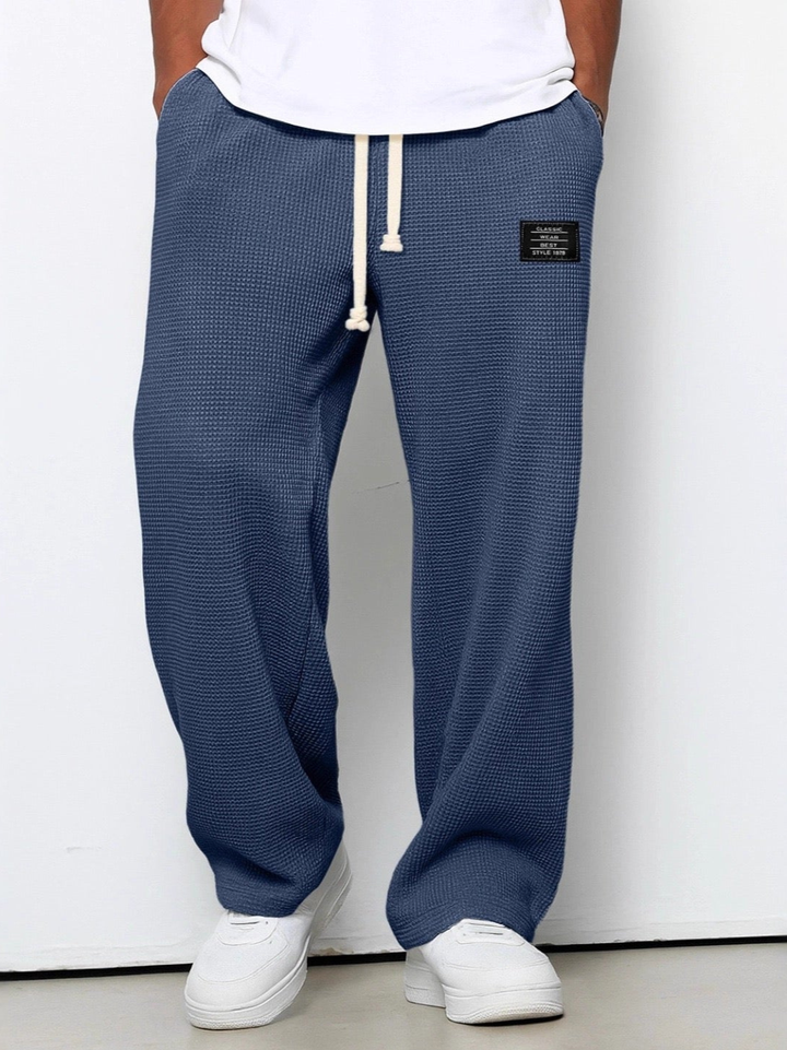 Urbane Herren Jogginghose mit weitem Schnitt in Blau 2