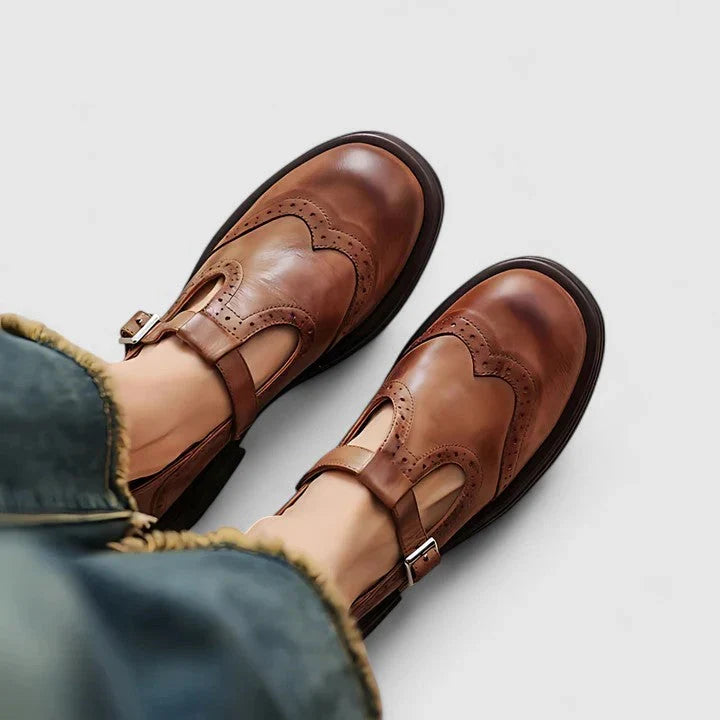 Vielseitige Damen Stiefeletten mit T-Riemen aus Leder