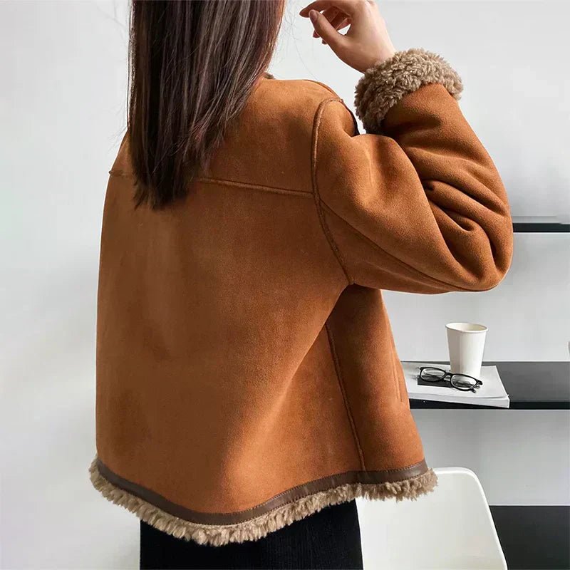 Warme Kurze Jacke für Damen zum Schichten (4)