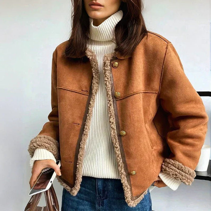 Warme Kurze Jacke für Damen zum Schichten in Braun