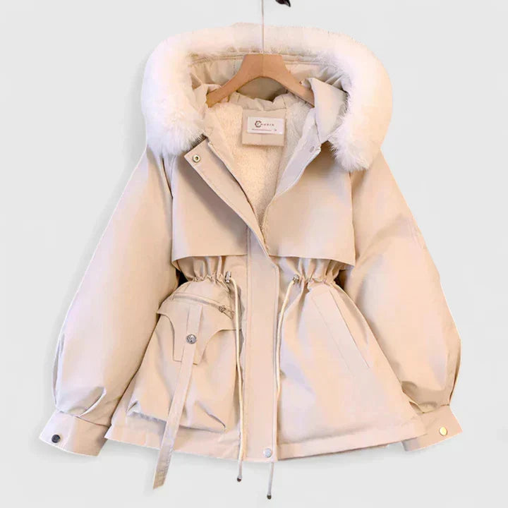 Winterjacke Damen elegant für den Herbst in Weiß