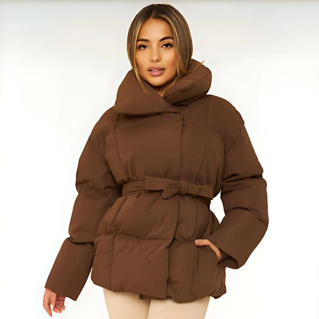 Winterjacke Damen mit Gürtel im Steppstil in Braun